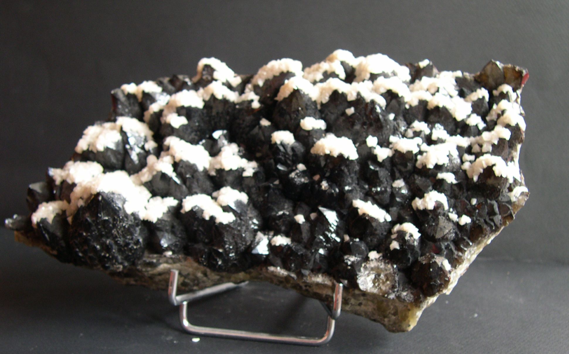 Quartz morion
