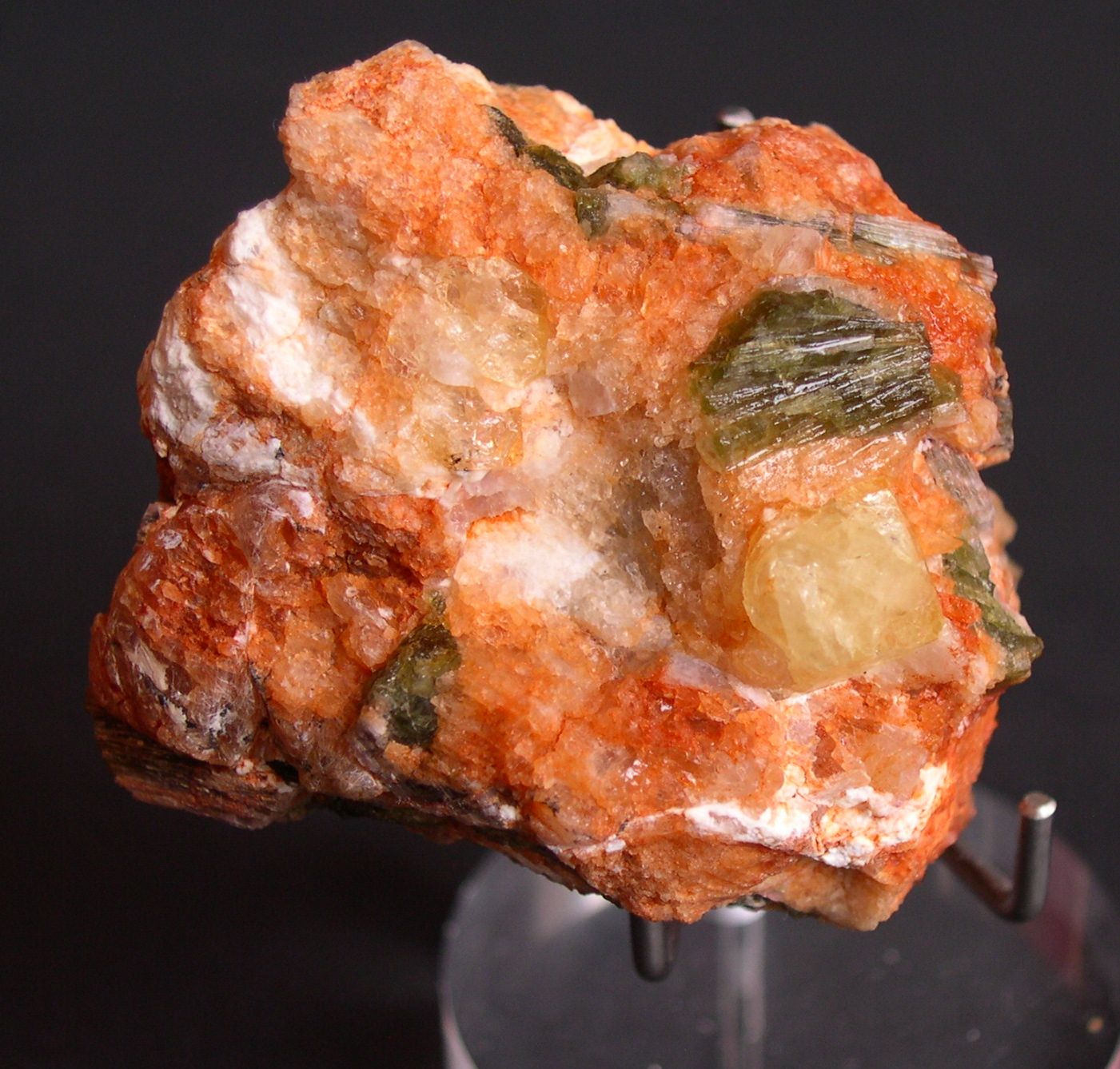 Rhodisite